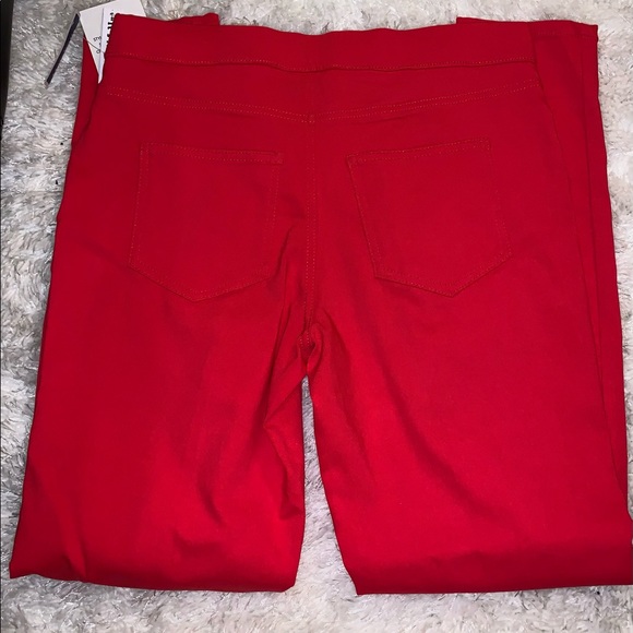 Woman jeggings new with tag π· Host Pick πβοΈπ - Picture 7 of 11